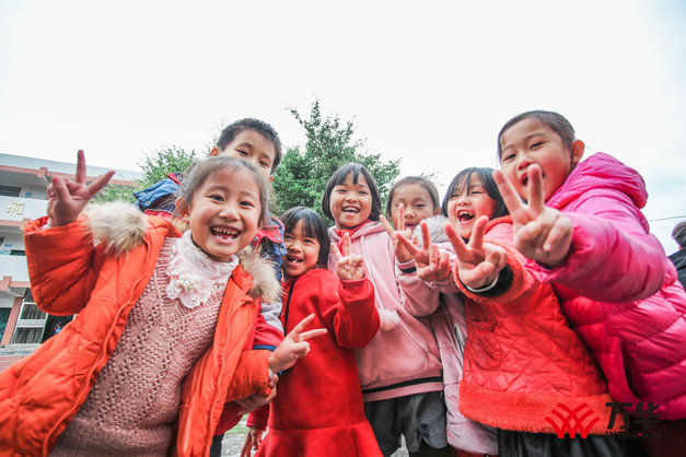 九洲公益行：运动启蒙——英德市雅堂小学趣味运动会